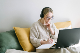 Cómo aprovechar tus prácticas online prácticas-online
